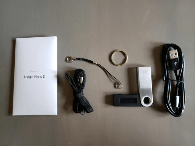 Ledger Nano S — Unboxing 