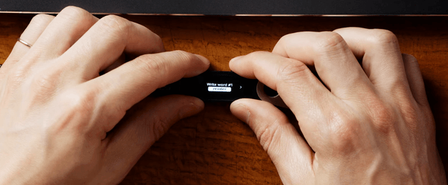 A Complete Guide On How To Set Up A Ledger Nano X