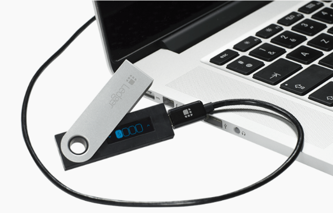 Ledger USB connected to laptop
